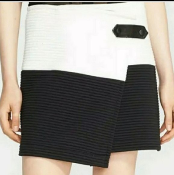 alice+olivia quilted Lennon skirt 4 - Picture 10 of 10